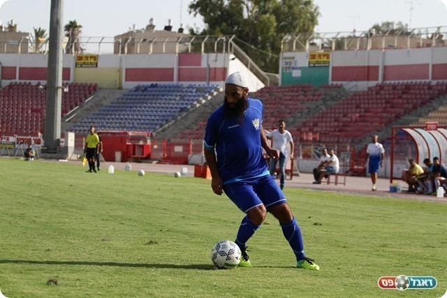 שער, בישול וכיפה לבנה. יאיר כהן צדק (עבדאללה אזברגה)